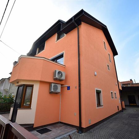 Apartment Ana Zagreb Buitenkant foto