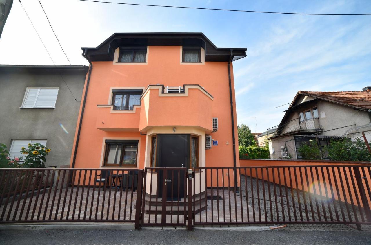 Apartment Ana Zagreb Buitenkant foto