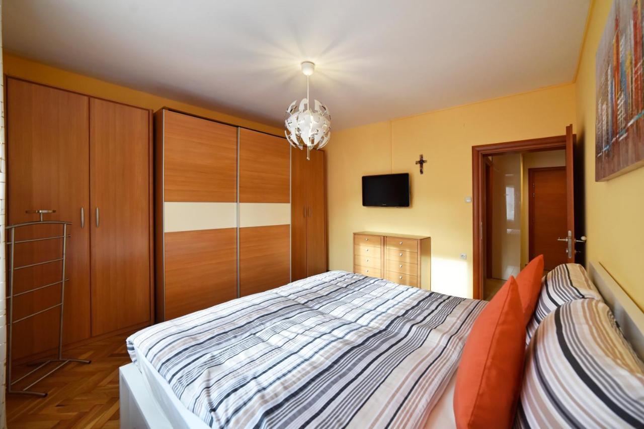 Apartment Ana Zagreb Buitenkant foto